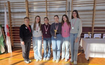 Učenici naše škole uspješni na Županijskom natjecanju u šahu